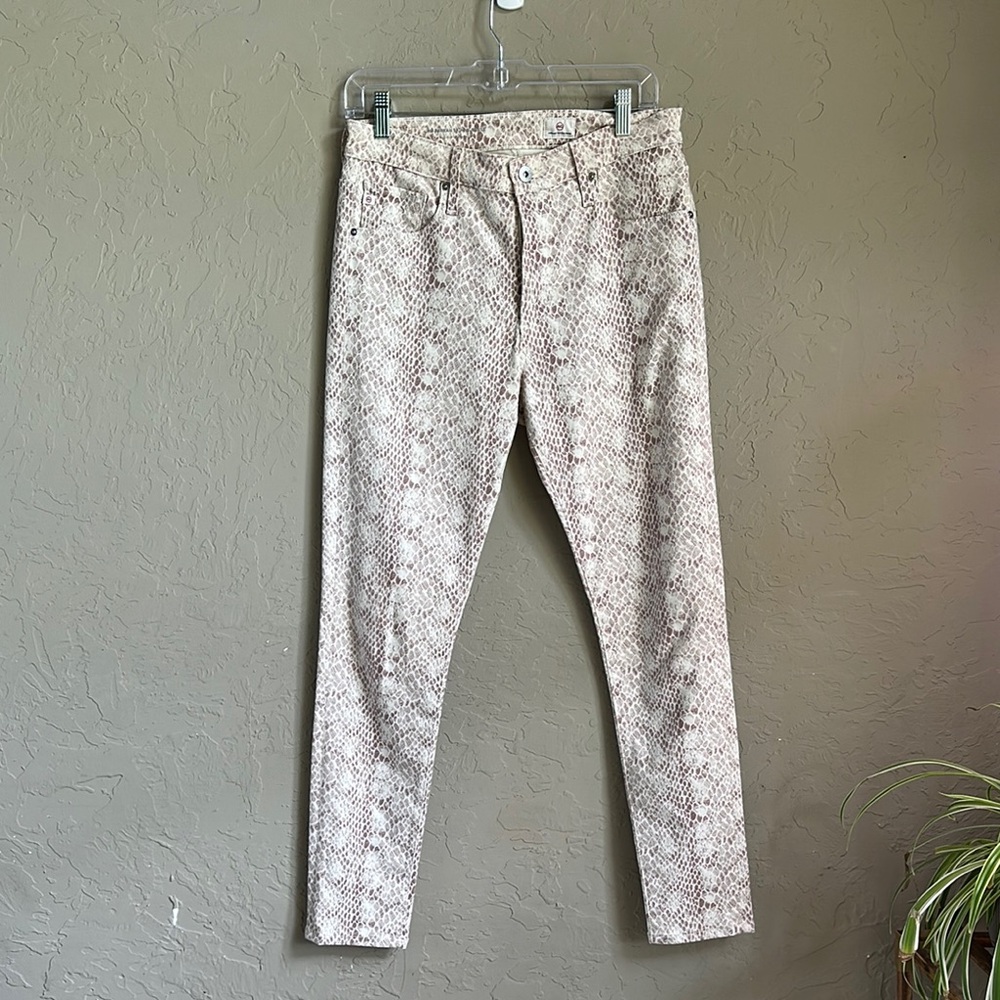 AG Farrah skinny ankle high-rise skinny Jean animal print  size‎ 29